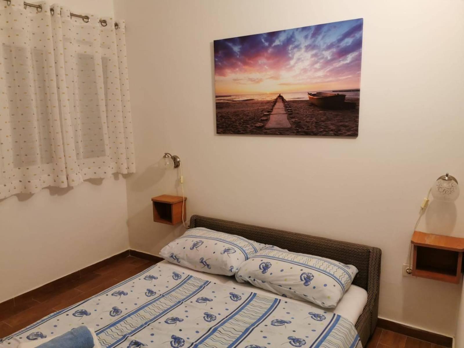 Apartments And Rooms Njivice Rom bilde